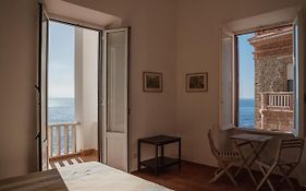 Be Your Home - Appartamento 4 Camere Sul Mare Scesa Al Mare Privata